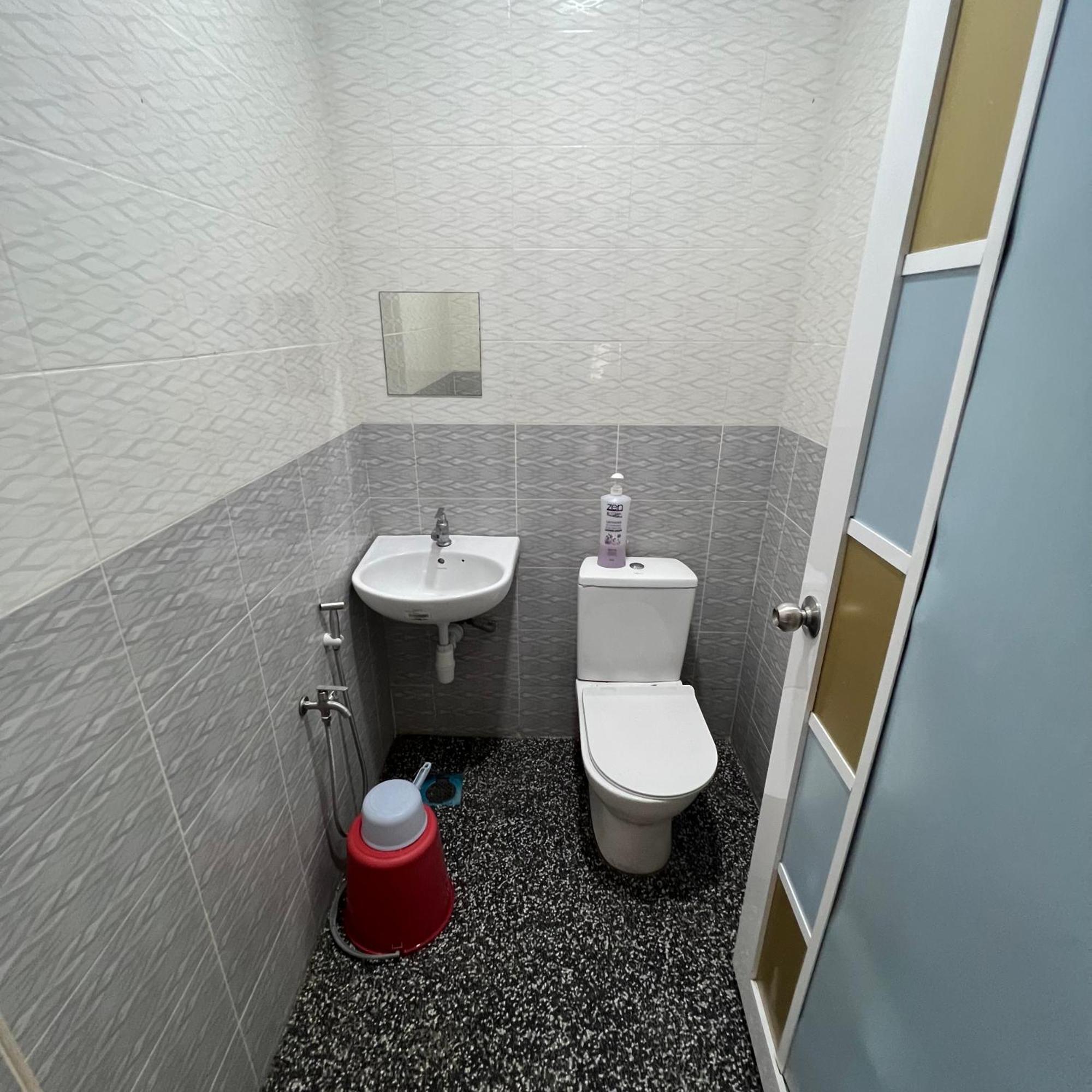 D' Totok Housestay Sepang Ngoại thất bức ảnh
